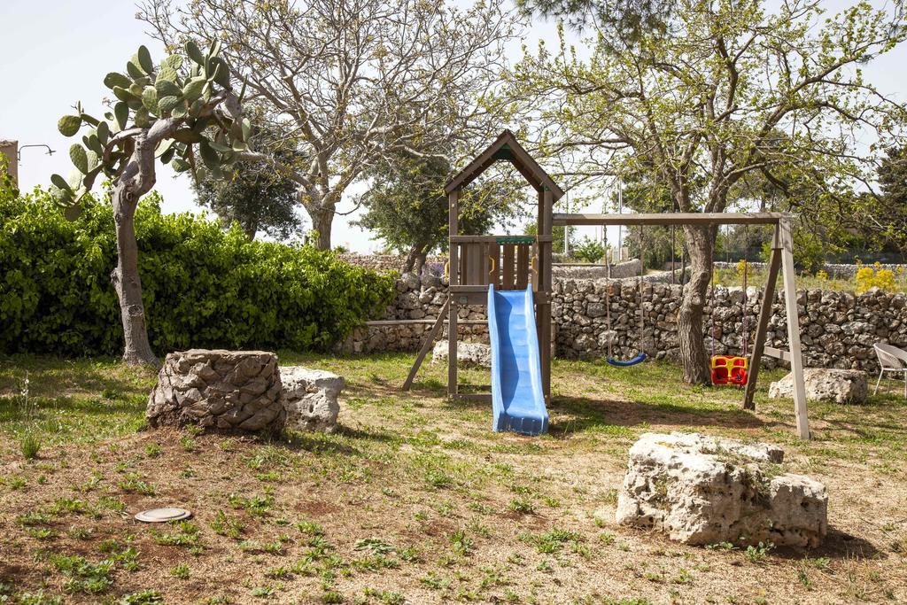 Avola Antica Villa Luaran gambar