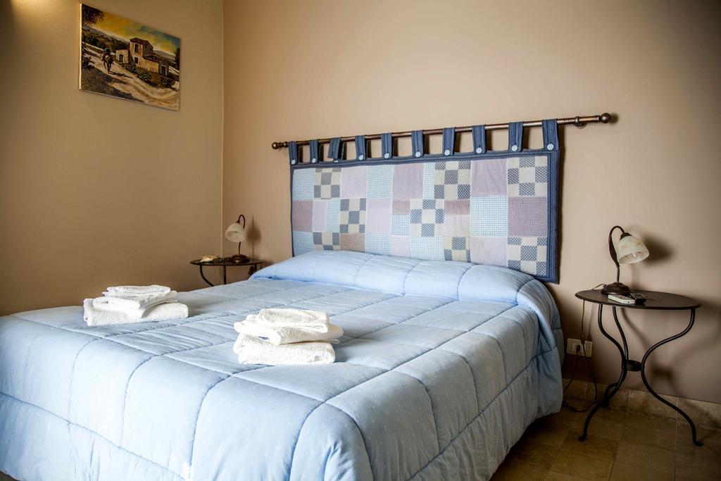 Avola Antica Villa Luaran gambar